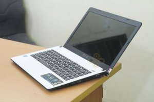 Asus X401A MSP: 350