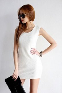 Đầm ôm khoét lưng
Chất liệu: thun bo gân - Màu sắc: trắng
Kiểu dáng: ôm body- Form đẹp như hình
Price: 210k