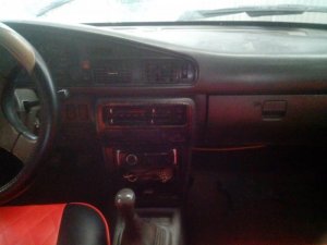 Cần bán xe Mazda 626