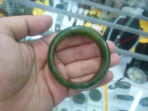 Vòng ngọc bích canada ni tay 53mm