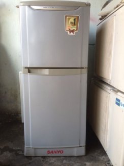 Tủ lạnh Sanyo 110 lít không đóng tuyết