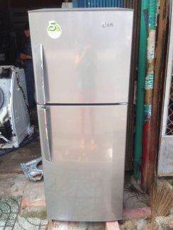 Tủ lạnh LG 185 lít không đóng tuyết mới 95%