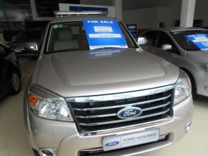 Bán Ford Everest 4x2 MT sx 2011 ghi vàng bstp