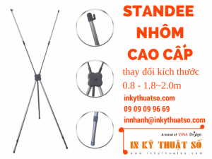 Standee cuốn (Banner cuốn) nhôm cao cấp | Đặc điểm: thay đổi kích thước, kích thước 0.8 - 1.8 ~2.0m | Standee nhôm cao cấp hoàn toàn phù hợp cho các chương trình sự kiện, các buổi giao lưu, hội thảo của các doanh nghiệp và tổ chức. Chất liệu nhôm cao cấp cho vẻ ngoài sáng bóng và sang trọng, thích hợp cho tính chất quan trọng của sự kiện, đồng thời thể hiện sự chuyên nghiệp trong khâu tổ chức sự kiện của bạn.