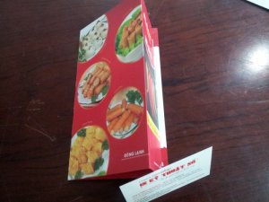In brochure cho Cholimex - công ty thực phẩm | Sử dụng để gửi đến khách hàng tại các chợ, siêu thị, cửa hàng thực phẩm, phát miễn phí tại các hội chợ, chương trình ẩm thực,... | In brochure giấy coucher cứng (định lượng cao), gấp 3 (cấn 2 đường)