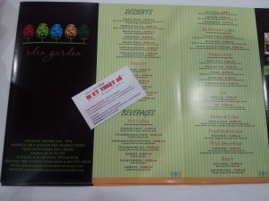 In brochure cho nhà hàng, quán cà phê | Sử dụng như một dạng tờ rơi chi tiết, gửi kèm cho đơn hàng giao tận nhà, giúp khách hàng tham khảo cho đợt đặt hàng sau | In brochure giấy coucher định lượng thấp (brochure mỏng), gấp 4 (cấn 3 đường)
