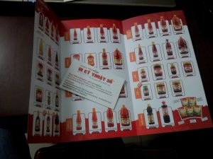 In brochure cho Cholimex - công ty thực phẩm | Sử dụng để gửi đến khách hàng tại các chợ, siêu thị, cửa hàng thực phẩm, phát miễn phí tại các hội chợ, chương trình ẩm thực,... | In brochure giấy coucher cứng (định lượng cao), gấp 3 (cấn 2 đường)