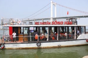 Tham quan du thuyềnMarina đà nẵng