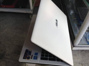 Asus X450 i3 3217U 2g _ 500g_nguyên tem