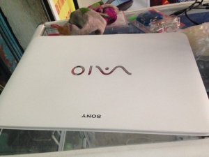 Laptop Sony SVF14 core i5 3337 ram4g HDD500g...