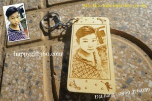 Móc khóa khắc hình ảnh rẻ đẹp
