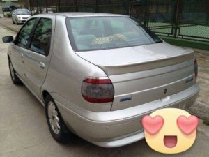 Cần bán xe Fiat 2003