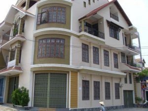 Cho Thuê Nhà Mặt Tiền Đường Huỳnh Tấn Phát quận 7