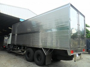 Xe tải ISUZU 3 chân, 16 tấn thùng kín thùng Mui bạt Giao Xe Toàn Quốc