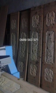 đục mẫu cửa