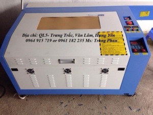 Máy laser 6040 cắt mica