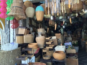 Chuyên Cung Cấp Sỉ Lẻ Các Sản Phẩm Mây Tre Lá Hàng Tốt Giá Mềm