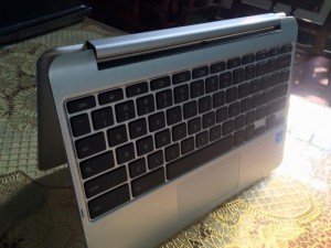 Asus cảm ứng xoay 360