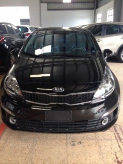 Bán Kia Rio sedan nhập khẩu chính hãng, trả góp 80%, giao xe ngay