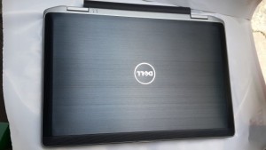 Dell Latitude E6420 -i5 2520M,4G,320G,VGA rời,1600x900,webcam