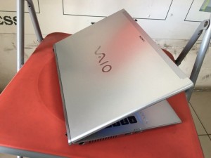 Bán Laptop Sony Vaio SVT11113SGF I5 3317U Ram 4G - SSD 32G 500G Utrabook