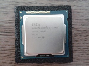 Cần bán một CPU XEON dùng cho máy PC