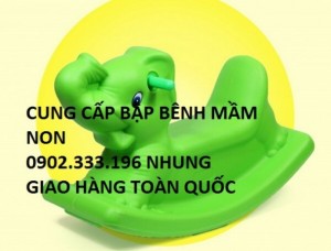 bập bênh hai con thú,