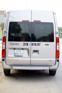 Bán xe Ford Transit Standar 2015 giá 800 triệu, xe nguyên zin 100%