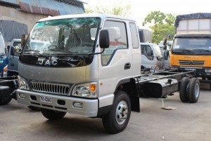 Xe tải Jac 7t25 thùng dài 5m7