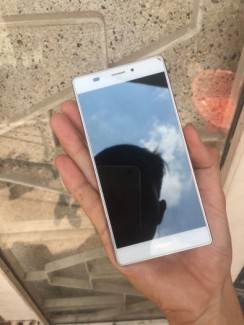 Sky A870 Ram 2gb viền nhôm