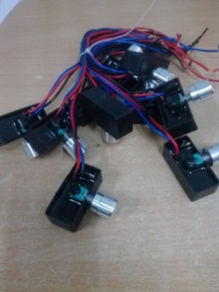 điều tốc chuyên sử dụng cho máy bơm , dùng để chỉnh tốc độ quay của mô tơ do đó thay đổi lưu lượng nước ra . thích hợp cho việc phun sương , phun thuốc sâu , thuốc diệt muỗi ..