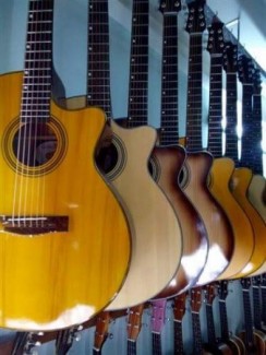 Đàn guitar acaustic Khuyết LX-43