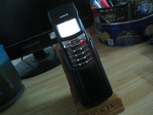 Nokia 8910i, nguyên zin.