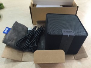 Loa di động bluetooth anker - pin 15h - hàng usa