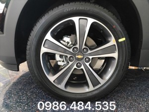 - Chiều dài cơ sở: 2707
-
