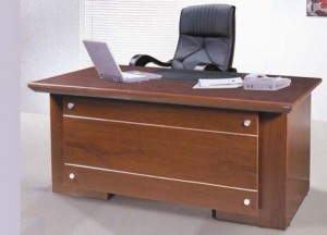 Bàn giám đốc Hòa Phát ET1600E