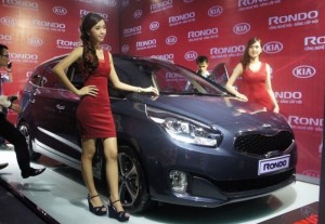 Bán Kia RONDO, Xe bán tại TIỀN GIANG, màu Xanh, Xe Giao Liền