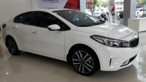Bán KIA Cerato ( K3 facelift) tại Gia Lai giá 579 triệu