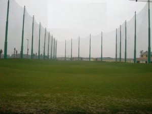Thi công lưới bao quanh sân tập golf