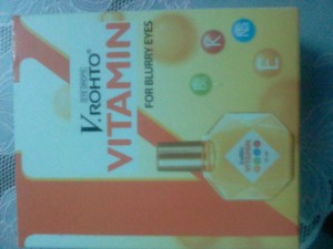 Thuốc nhỏ mắt V.rohto VITAMIN FOR BLURRY EYES