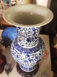 Bình sứ Trung Quốc