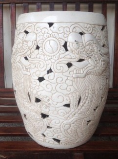 Gốm Biên Hòa dùng trang trí