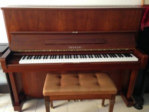 Đàn Piano cơ Tadashi Japan chính hãng mới 99 %, rất đẹp, giá hấp dẫn