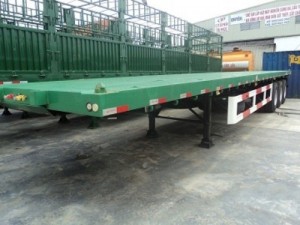 Sơ mi rơ mooc sàn DOOSUNG ( chở container) 40 feet, 3 trục Giao Xe Toàn Quốc Trả Góp