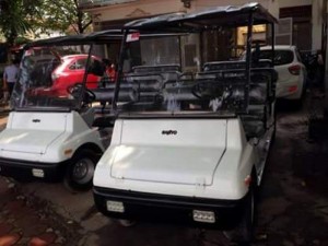 Xe điện du lịch bản lác