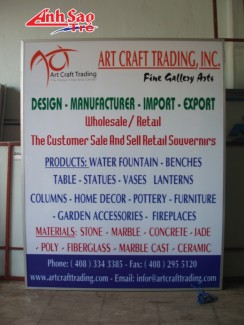 Một bảng hộp đèn mica chất lượng và bền do Ánh Sao Trẻ thiết kế.