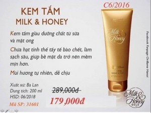 Mỹ phẩm kem tắm trắng mik