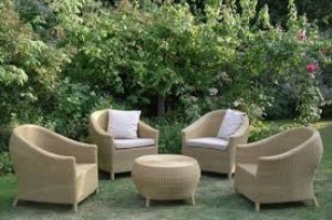 Thanh lý bàn ghế sân vườn giá rẻ nhất