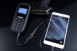 Điện thoại chống nước Discovery A13 Made in Korea