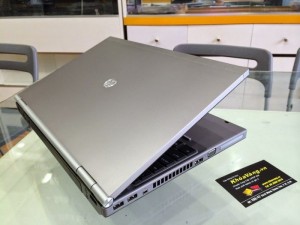 Hp 8560p Core i7 Card rời